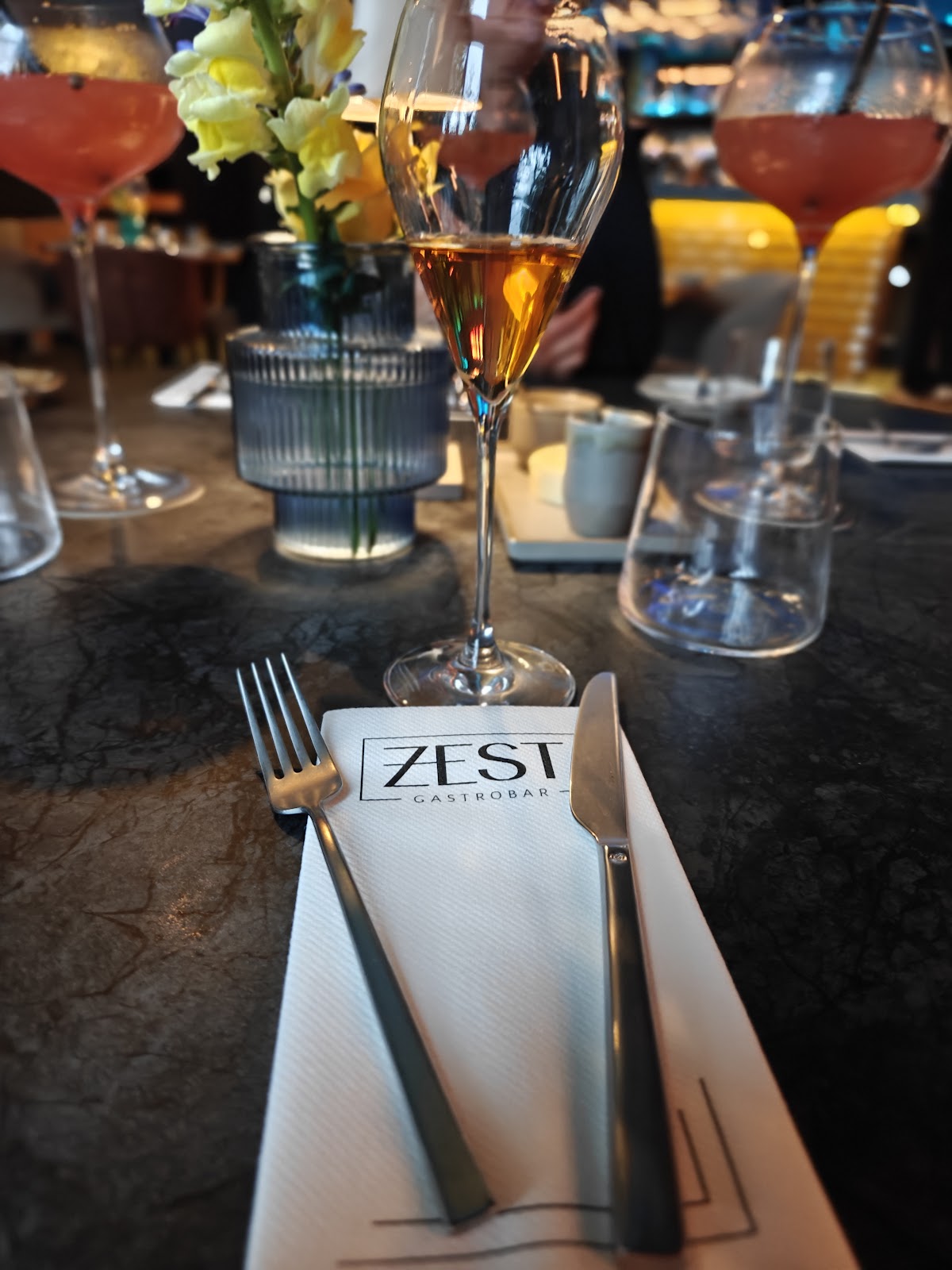 Zest Gastrobar, foto 4